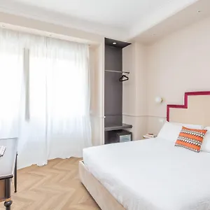 3* Affittacamere La Di Piazza Del Popolo